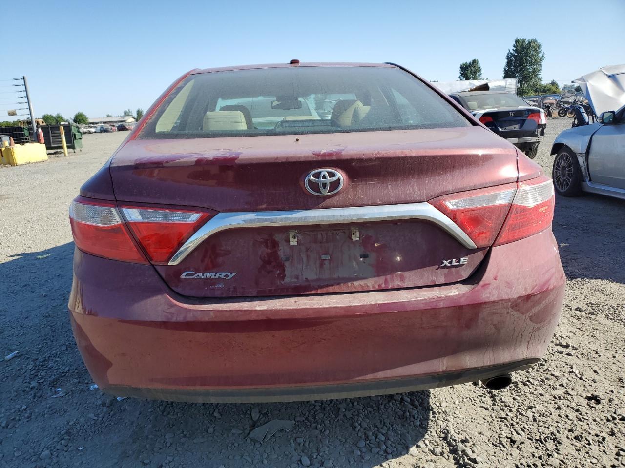 2017 TOYOTA CAMRY LE - Фото 6