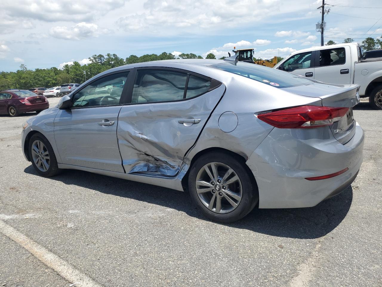 2017 HYUNDAI ELANTRA SE - Image 2