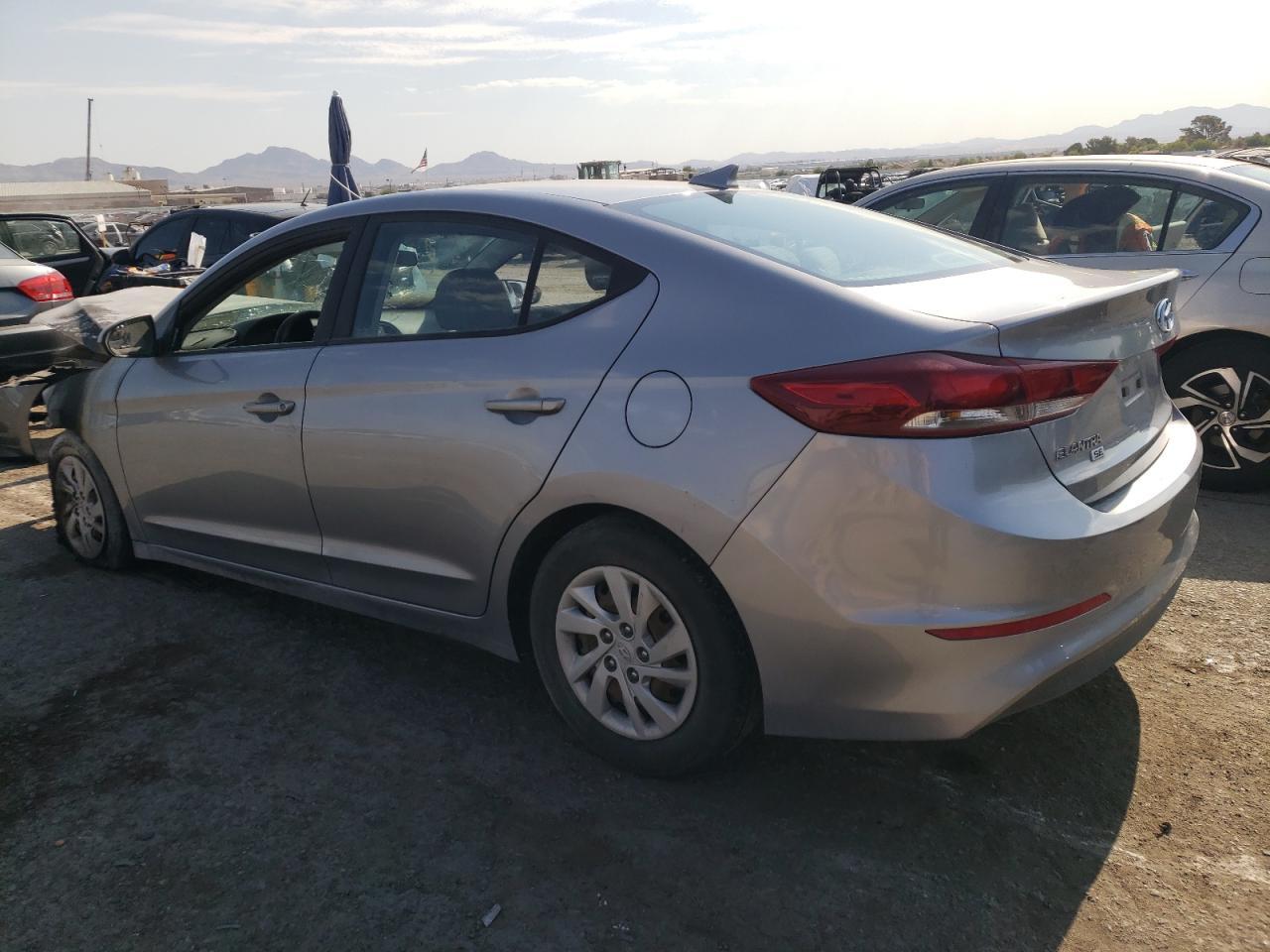 2017 HYUNDAI ELANTRA SE - Image 2
