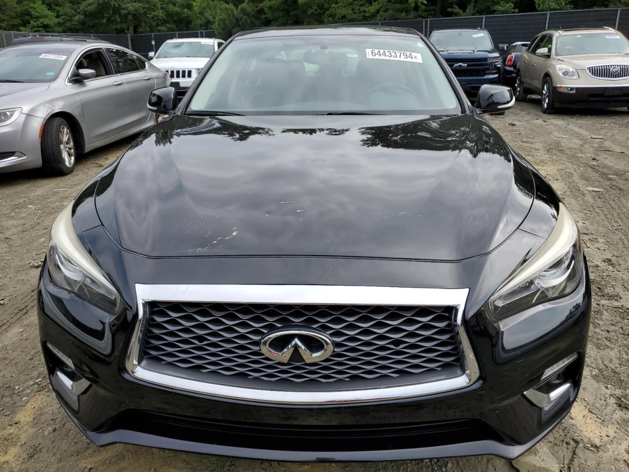 2018 INFINITI Q50 LUXE - Image 5