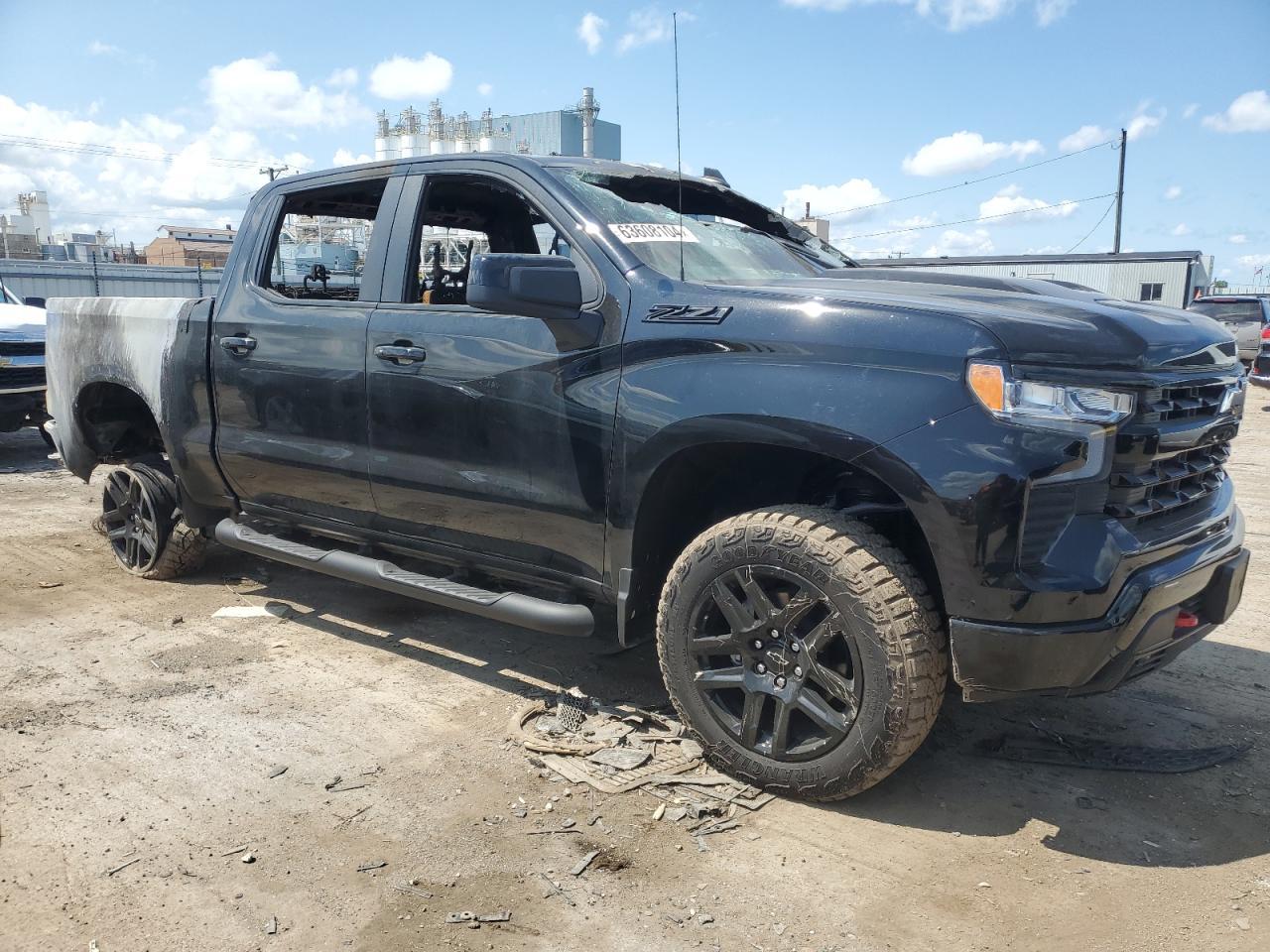 2024 CHEVROLET SILVERADO - Image 4