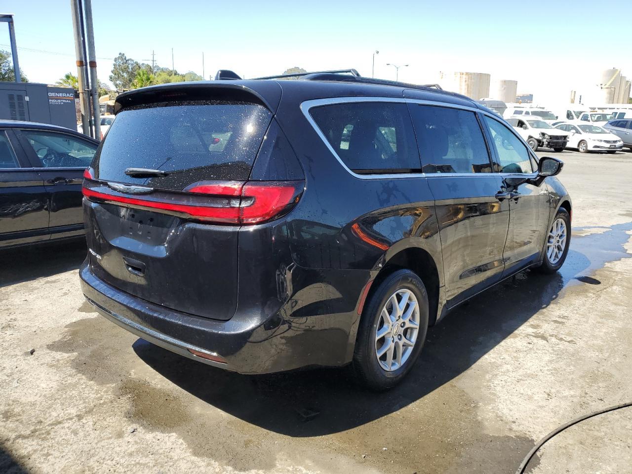 2022 CHRYSLER PACIFICA T - Image 3