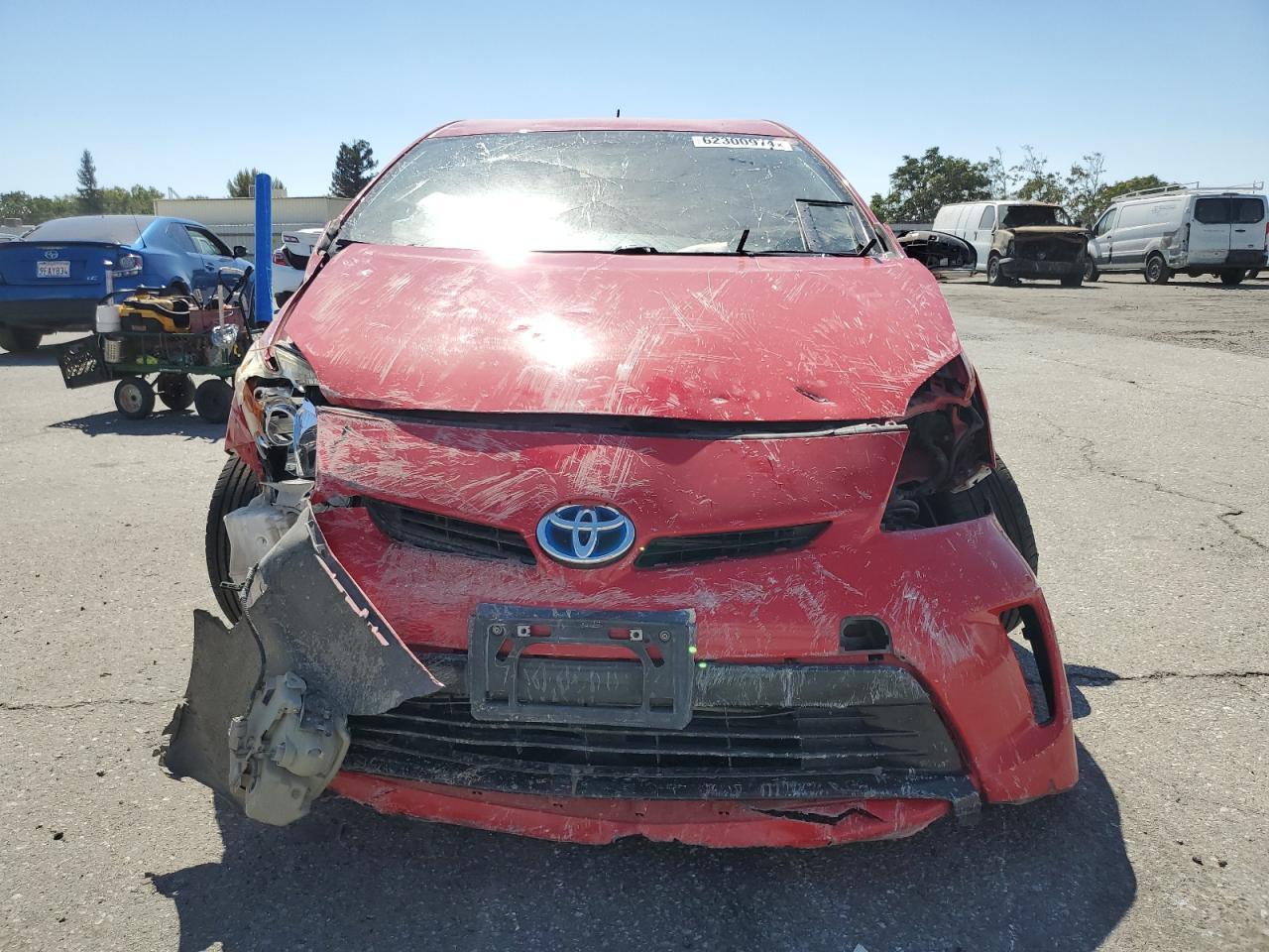 2015 TOYOTA PRIUS - Фото 5