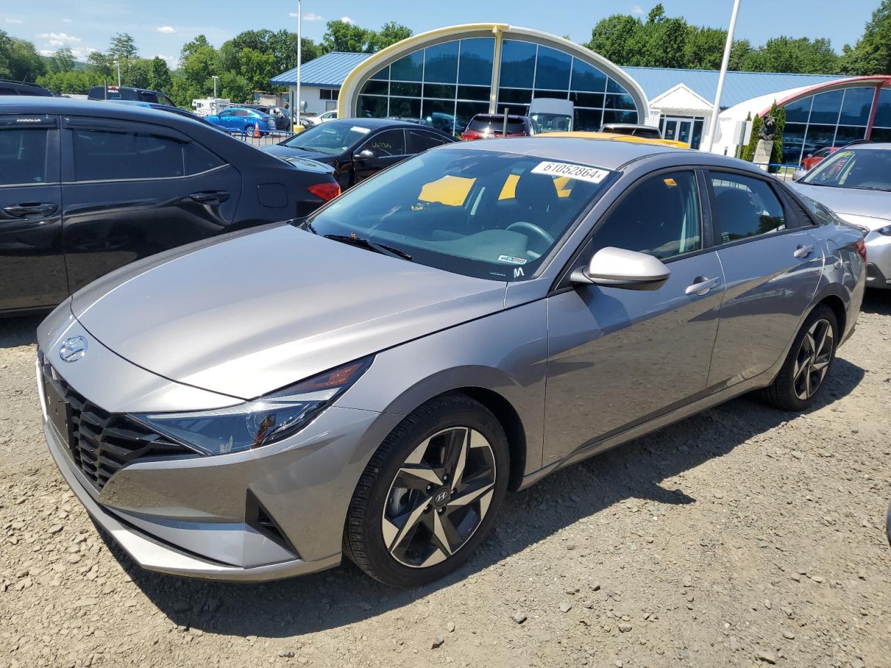 2023 HYUNDAI ELANTRA SE