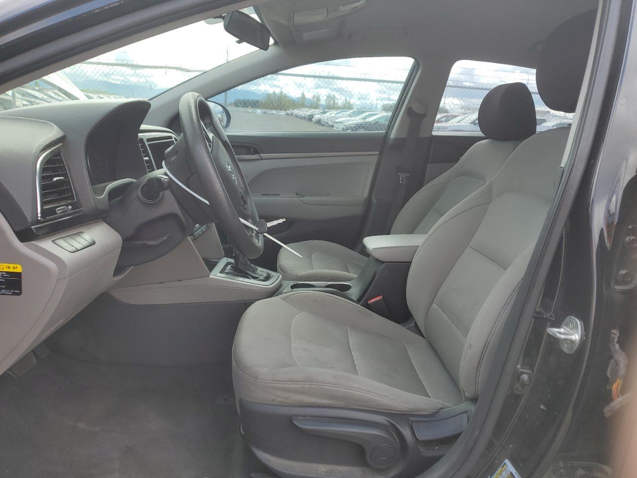 2017 HYUNDAI ELANTRA SE - Image 7