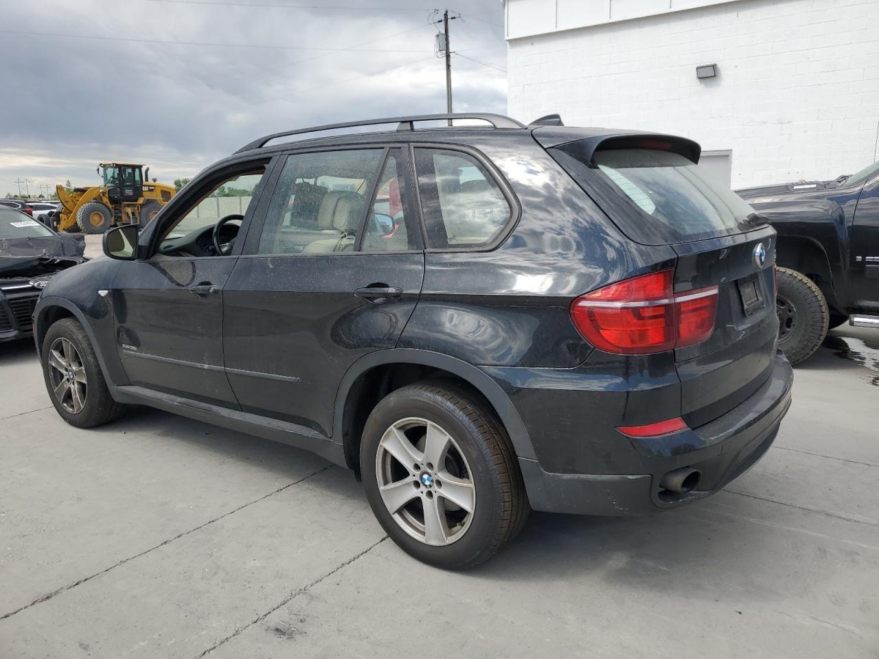 2013 BMW X5 XDRIVE3 - Фото 2