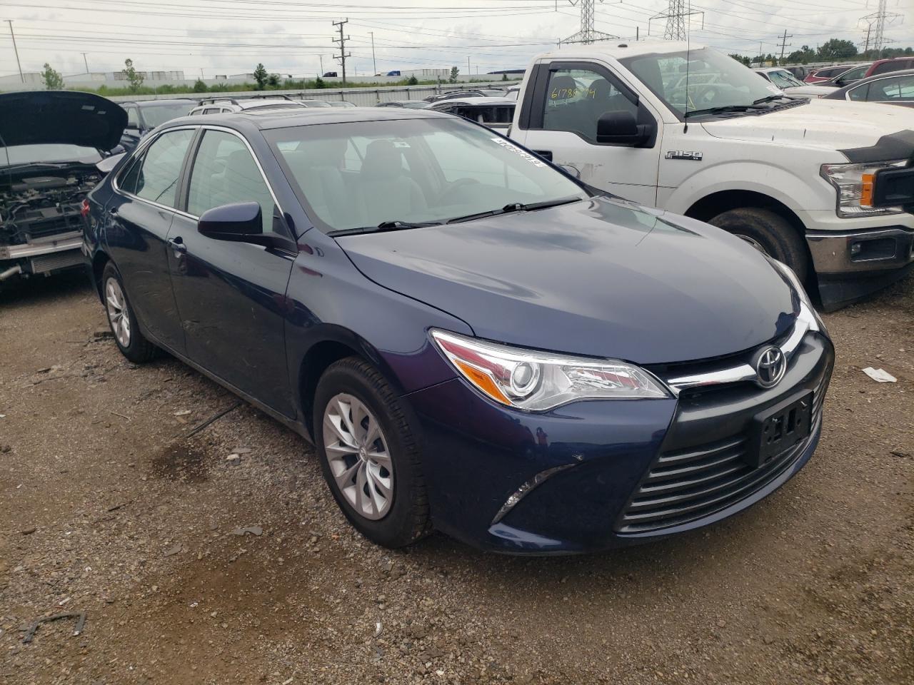 2017 TOYOTA CAMRY LE - Image 4