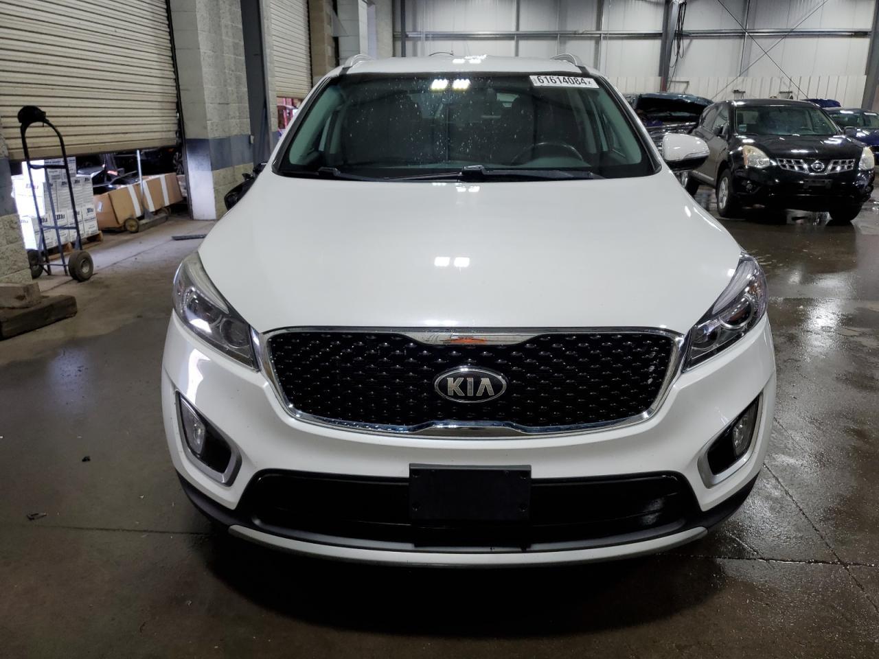 2016 KIA SORENTO EX - Image 5