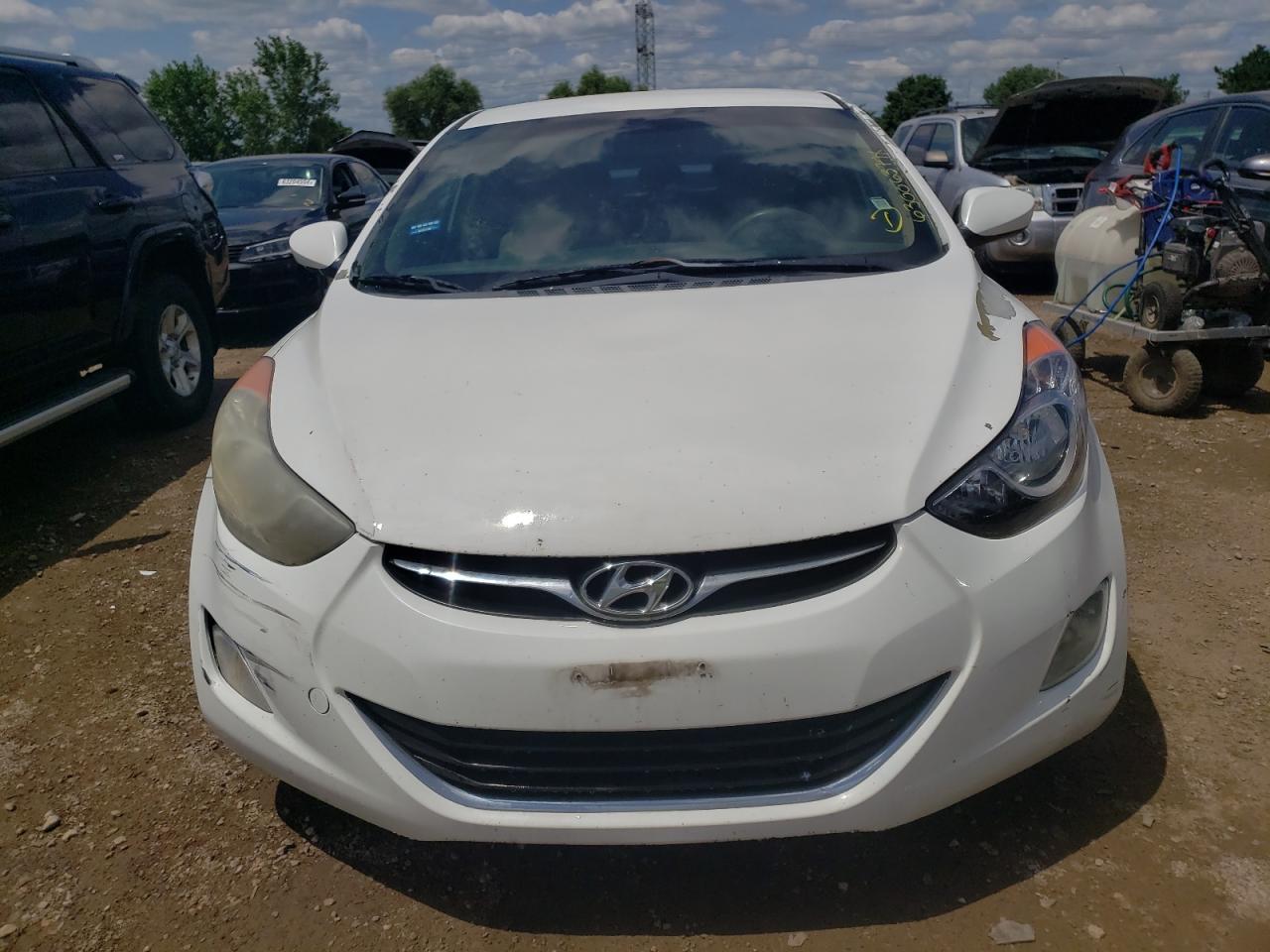 2013 HYUNDAI ELANTRA GL - Image 5