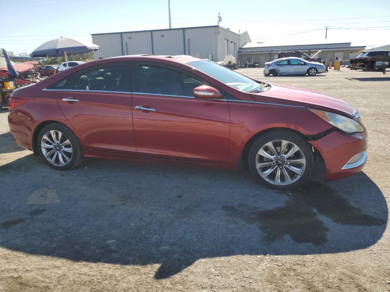 2011 HYUNDAI SONATA SE - Image 4