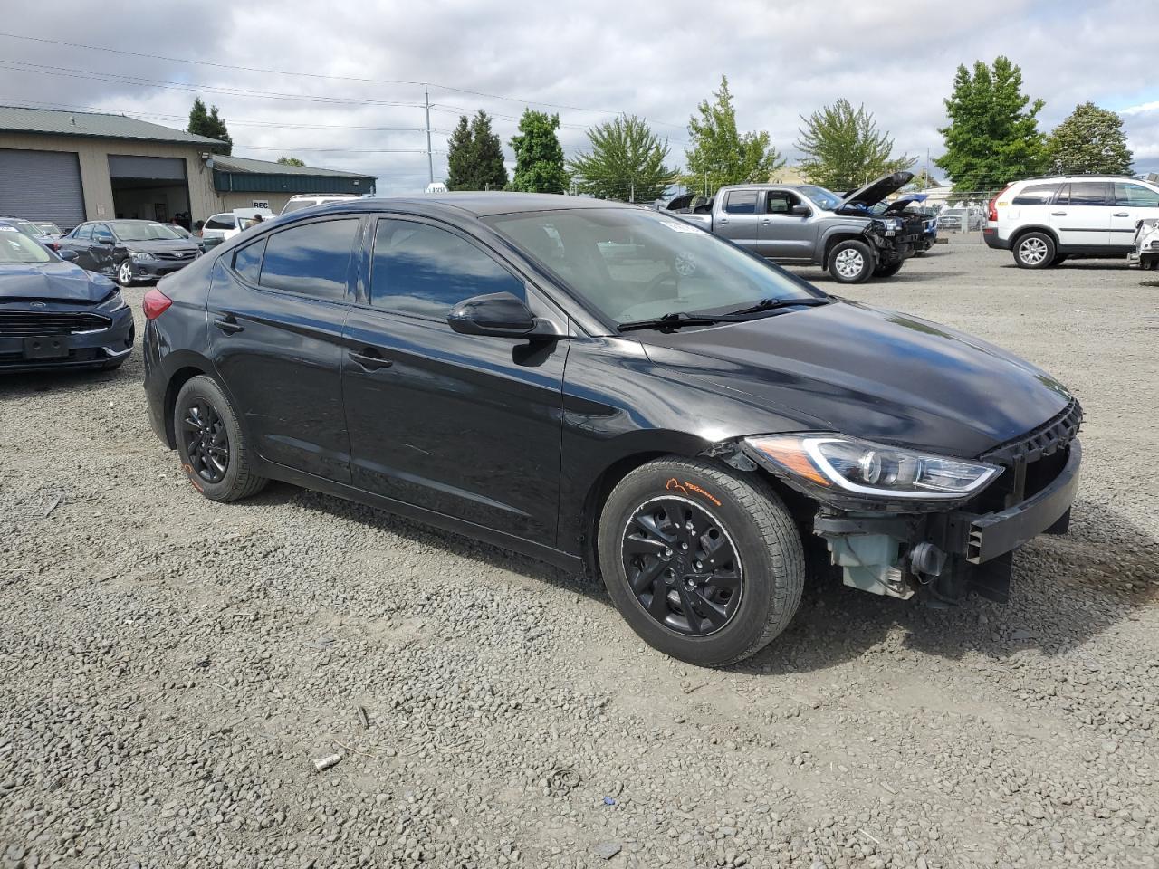 2017 HYUNDAI ELANTRA SE - Image 4