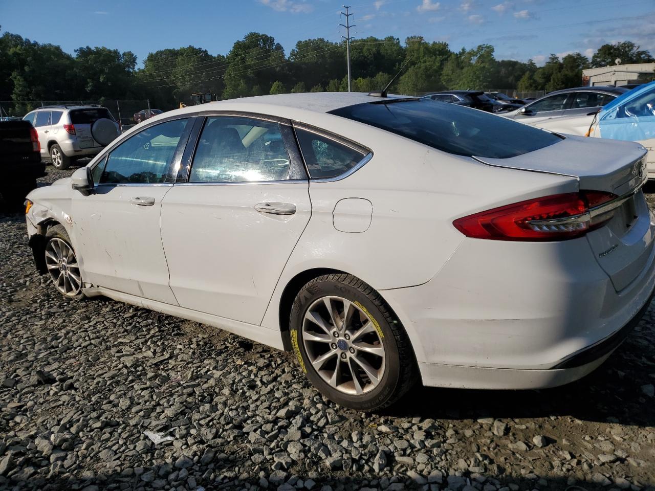 2017 FORD FUSION SE - Фото 2