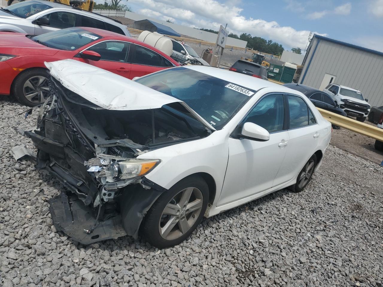2013 TOYOTA CAMRY L