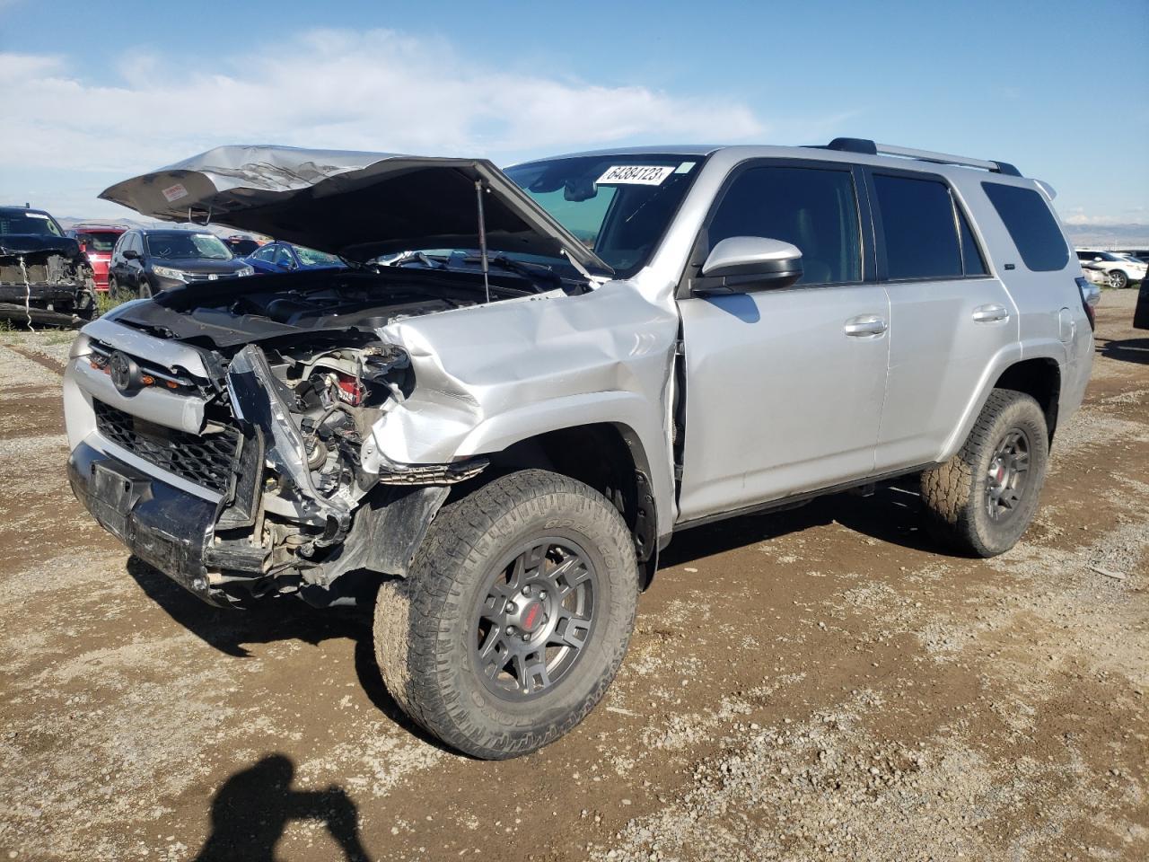2020 TOYOTA 4RUNNER SR