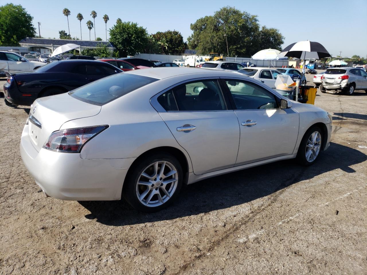 2014 NISSAN MAXIMA S - Фото 3