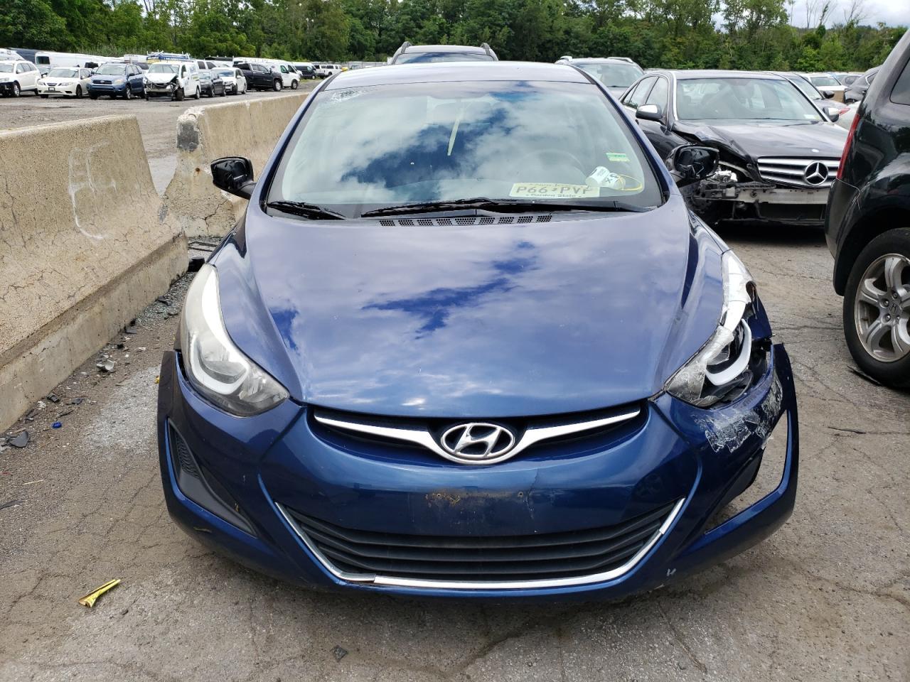 2015 HYUNDAI ELANTRA SE - Image 5