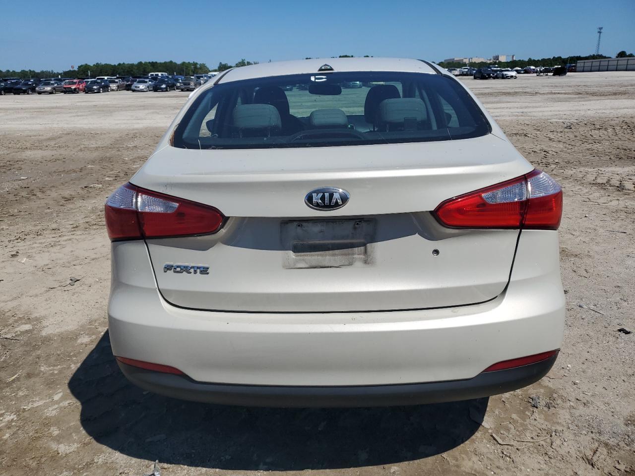 2015 KIA FORTE LX - Фото 6