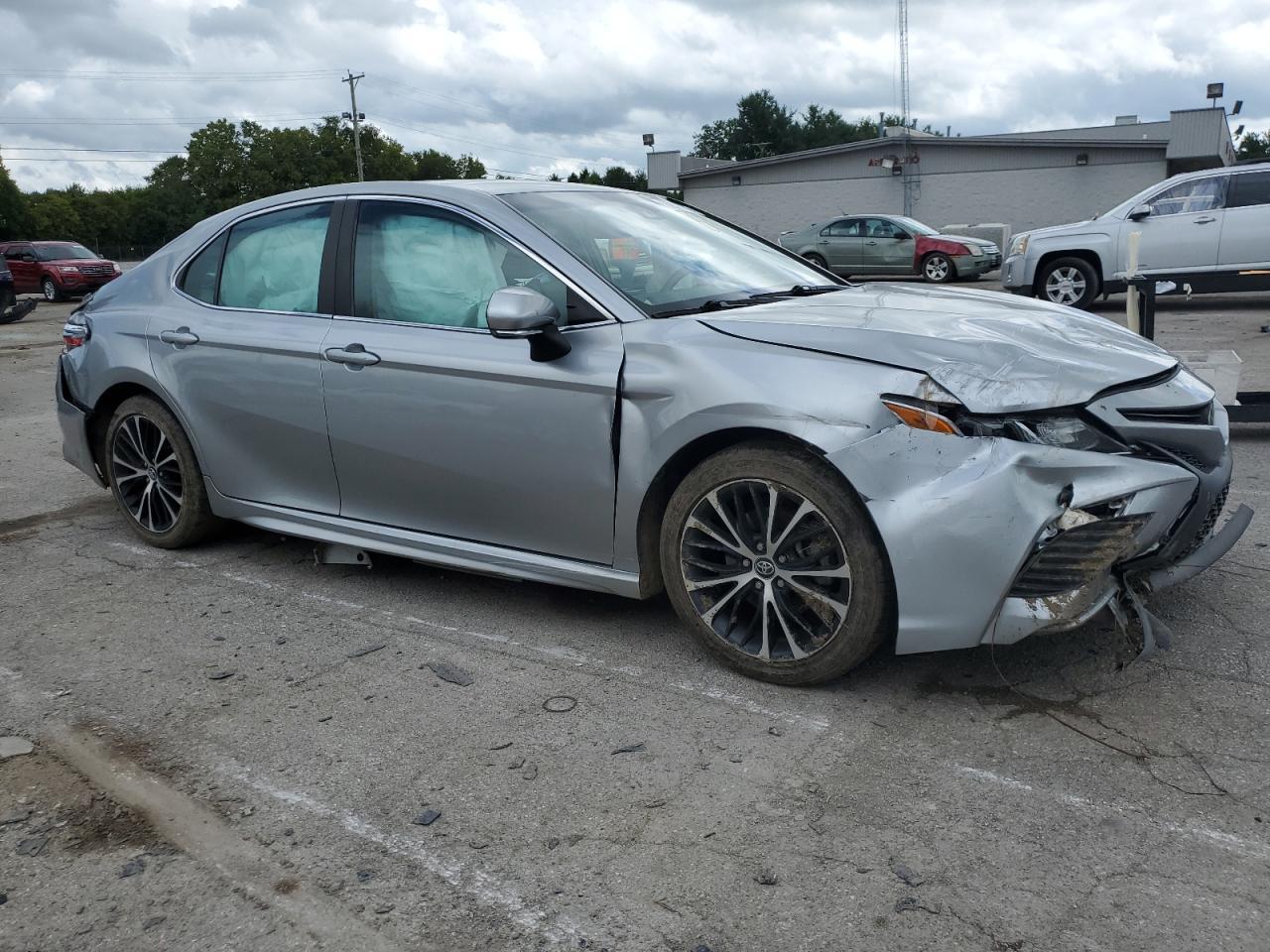2018 TOYOTA CAMRY L - Фото 4