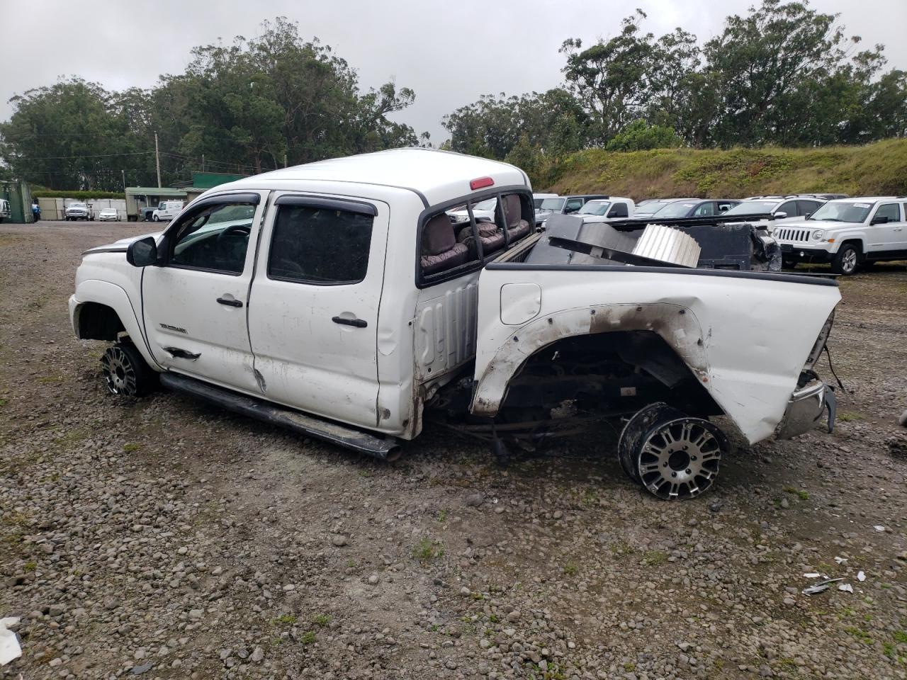 2014 TOYOTA TACOMA DOU - Фото 2