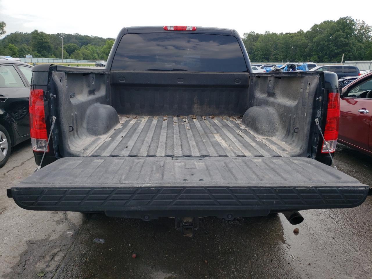2011 GMC SIERRA K15 - Фото 6