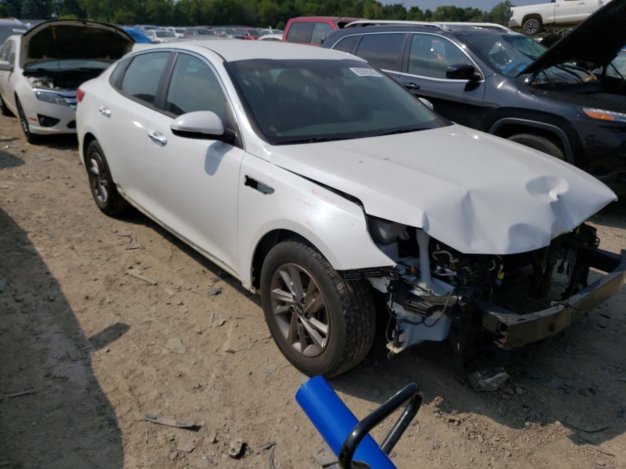 2020 KIA OPTIMA LX - Фото 4