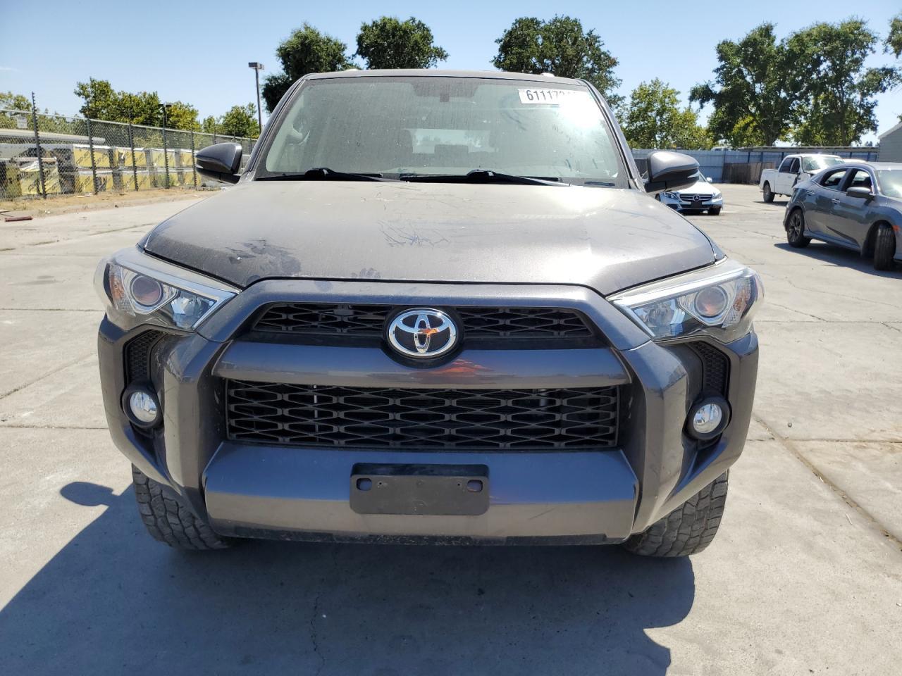 2018 TOYOTA 4RUNNER SR - Image 5
