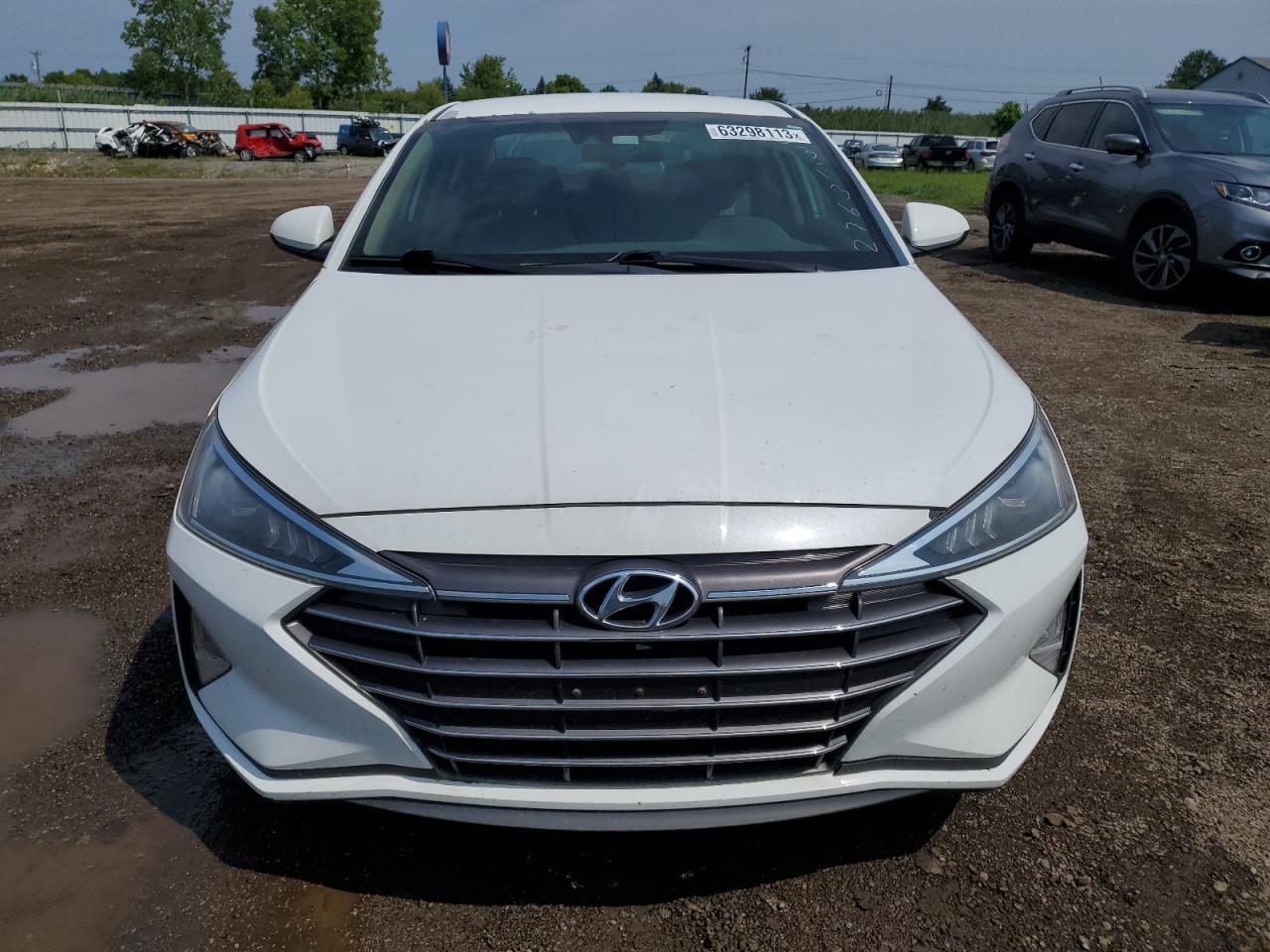 2019 HYUNDAI ELANTRA SE - Фото 5
