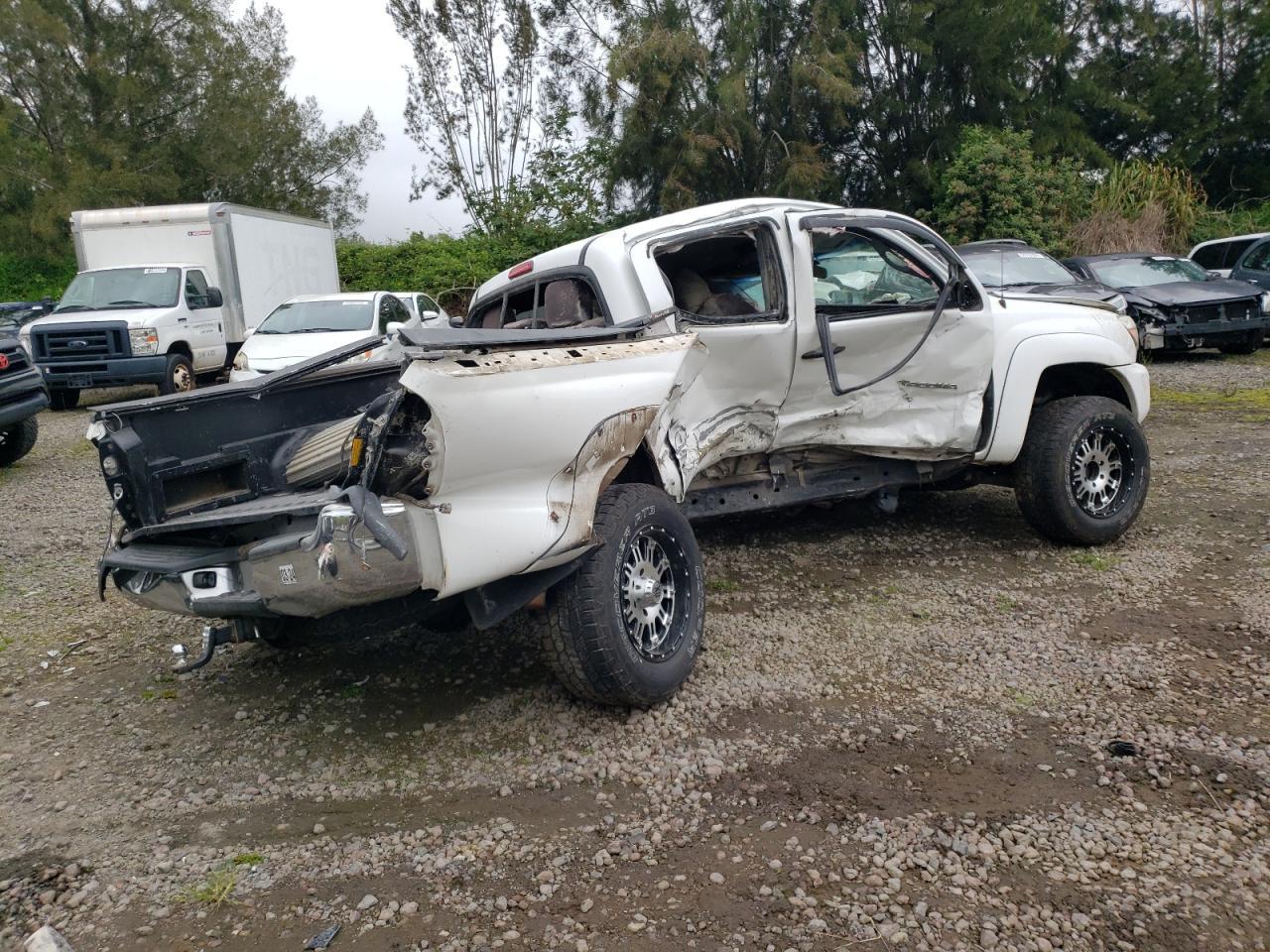 2014 TOYOTA TACOMA DOU - Фото 3