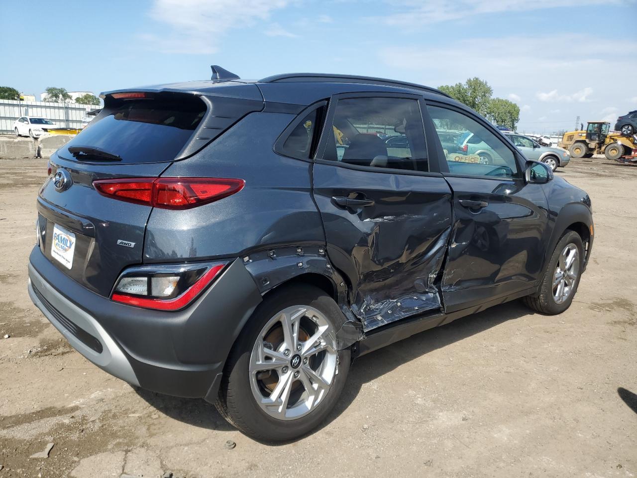 2023 HYUNDAI KONA SEL - Фото 3