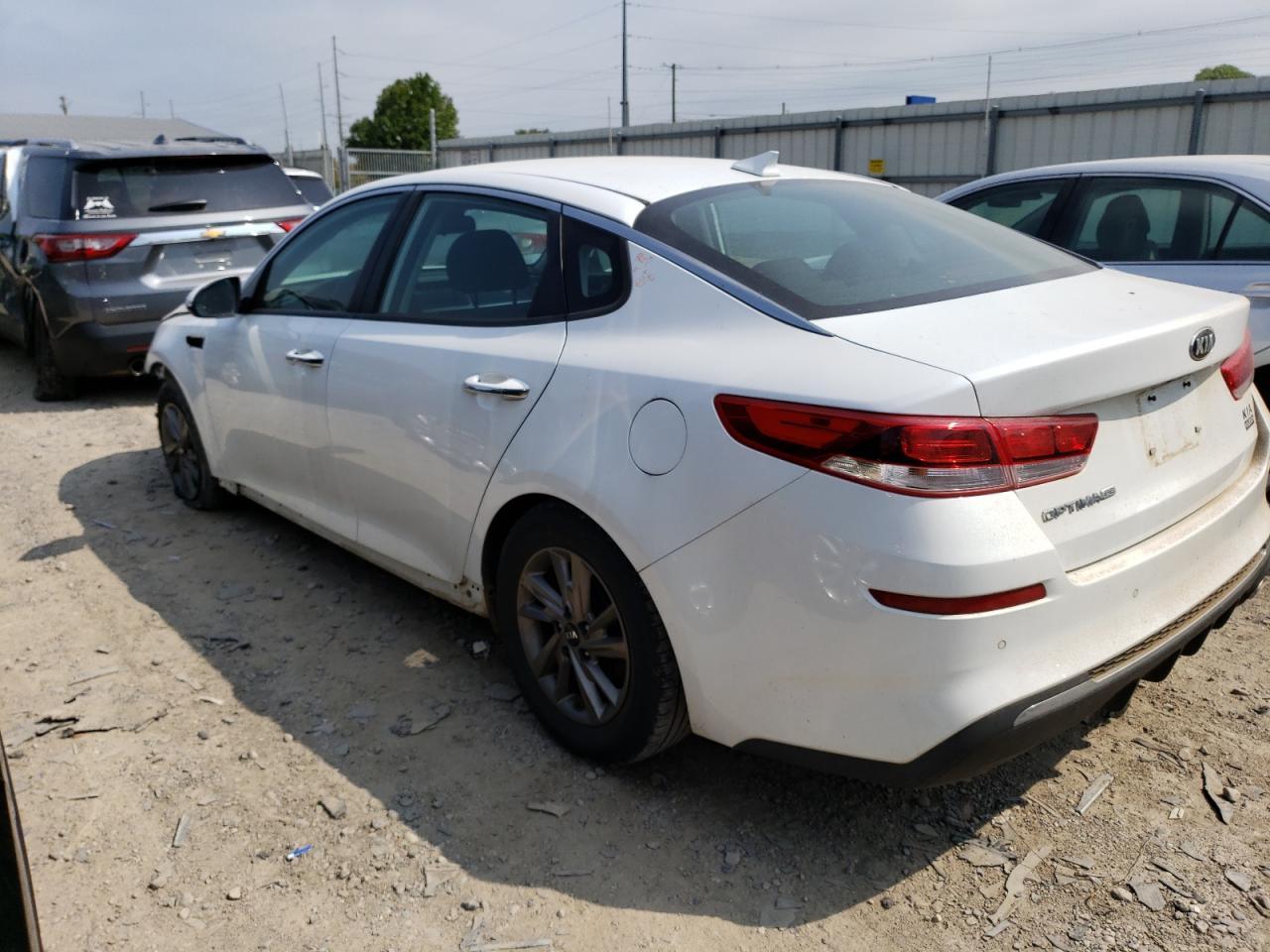 2020 KIA OPTIMA LX - Фото 2