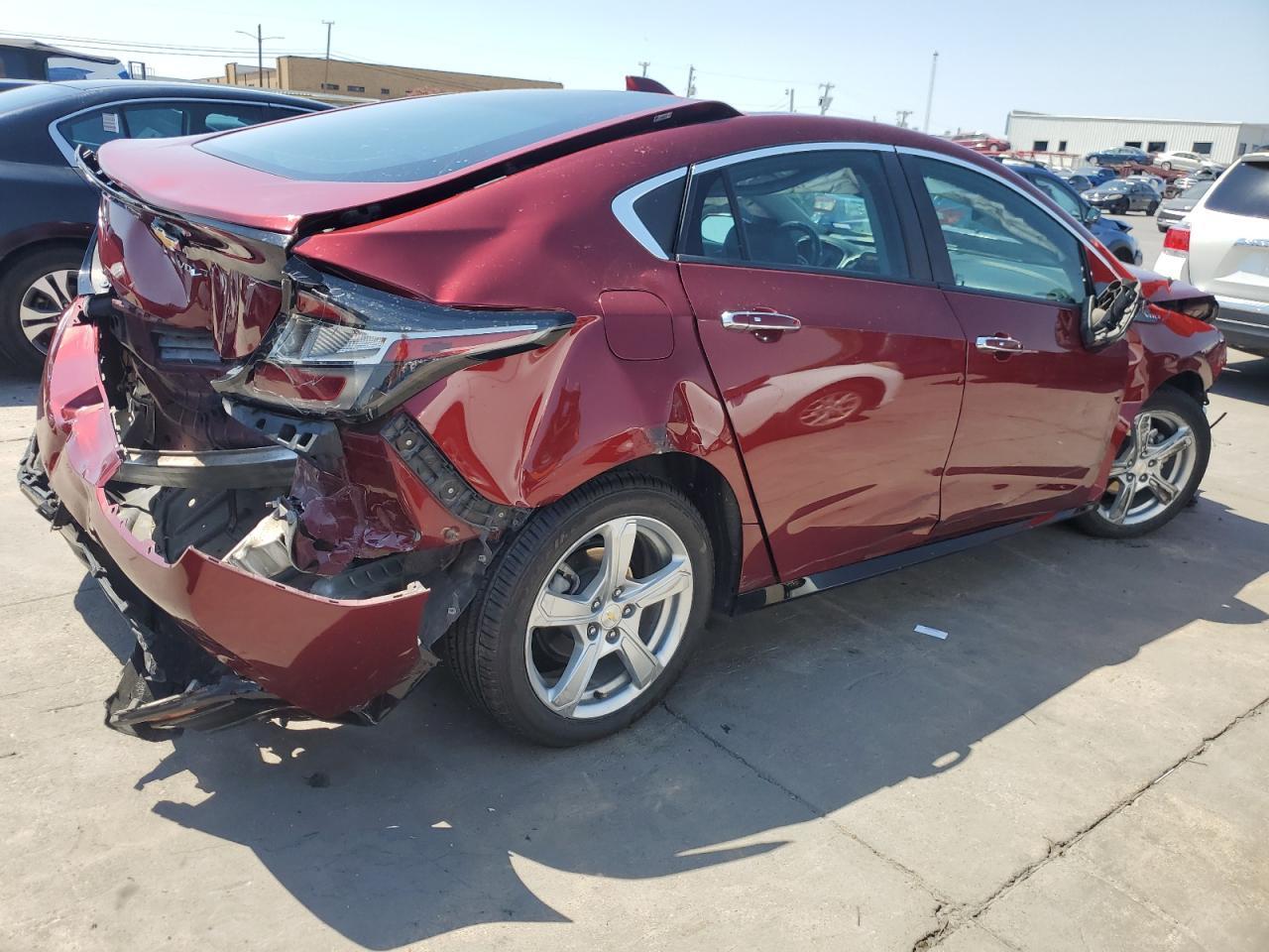 2017 CHEVROLET VOLT LT - Image 3