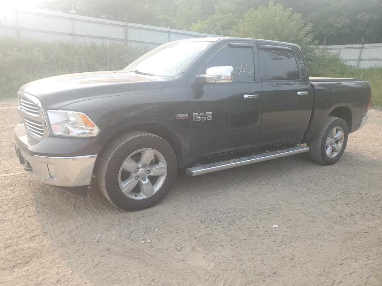 2014 RAM 1500 SLT