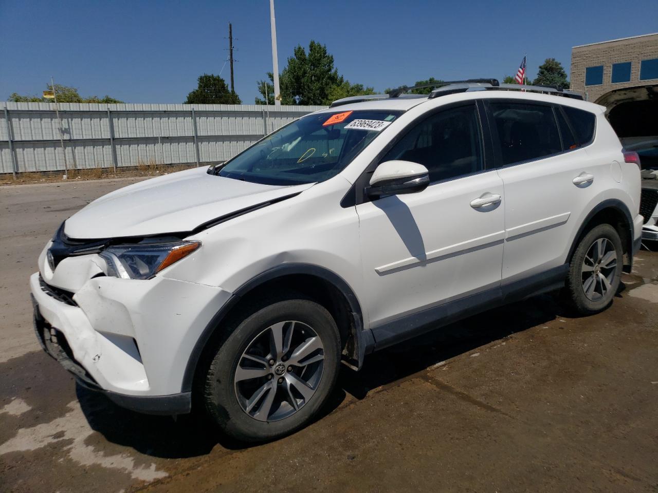 2016 TOYOTA RAV4 XLE
