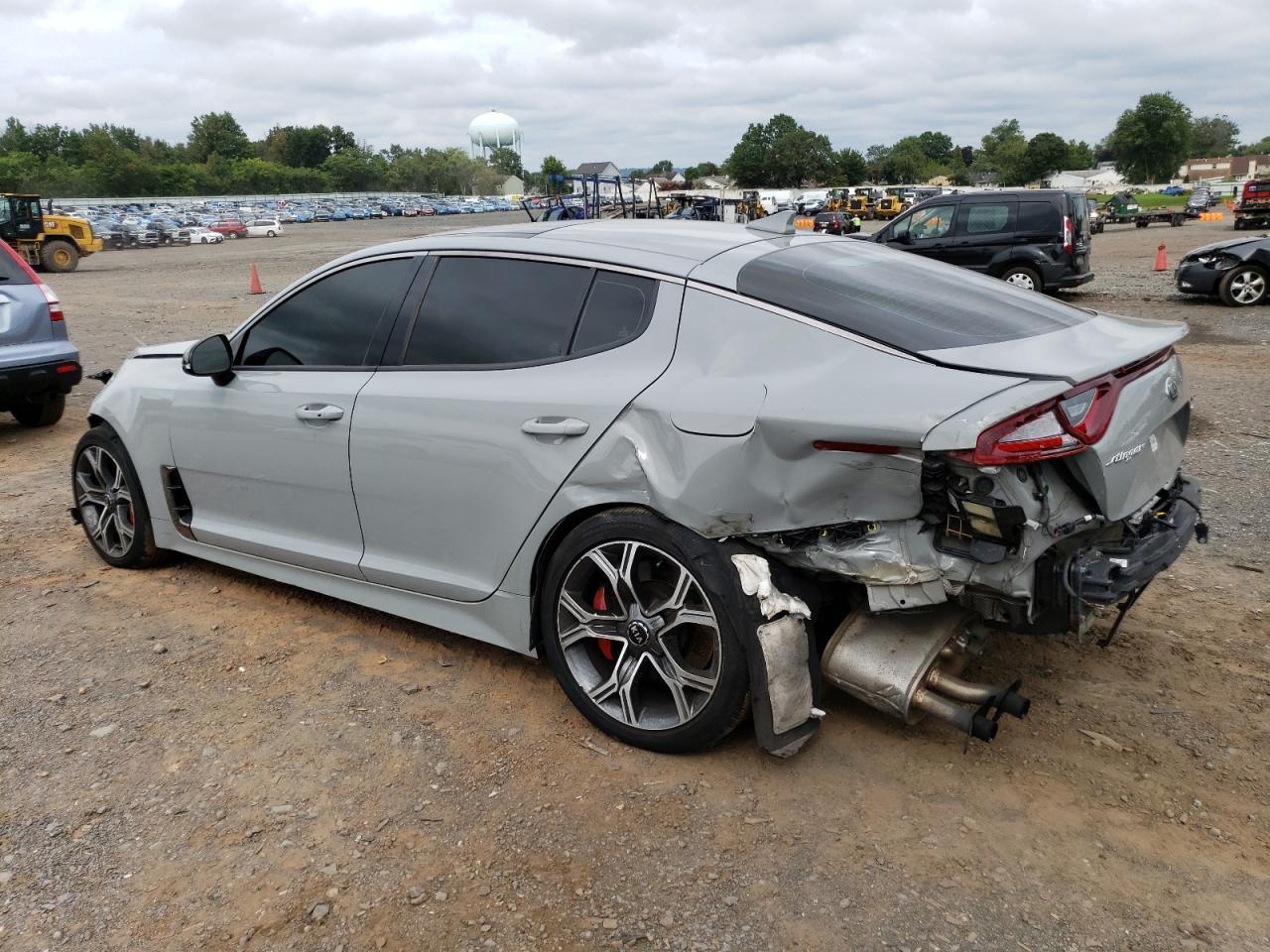 2019 KIA STINGER GT - Фото 2