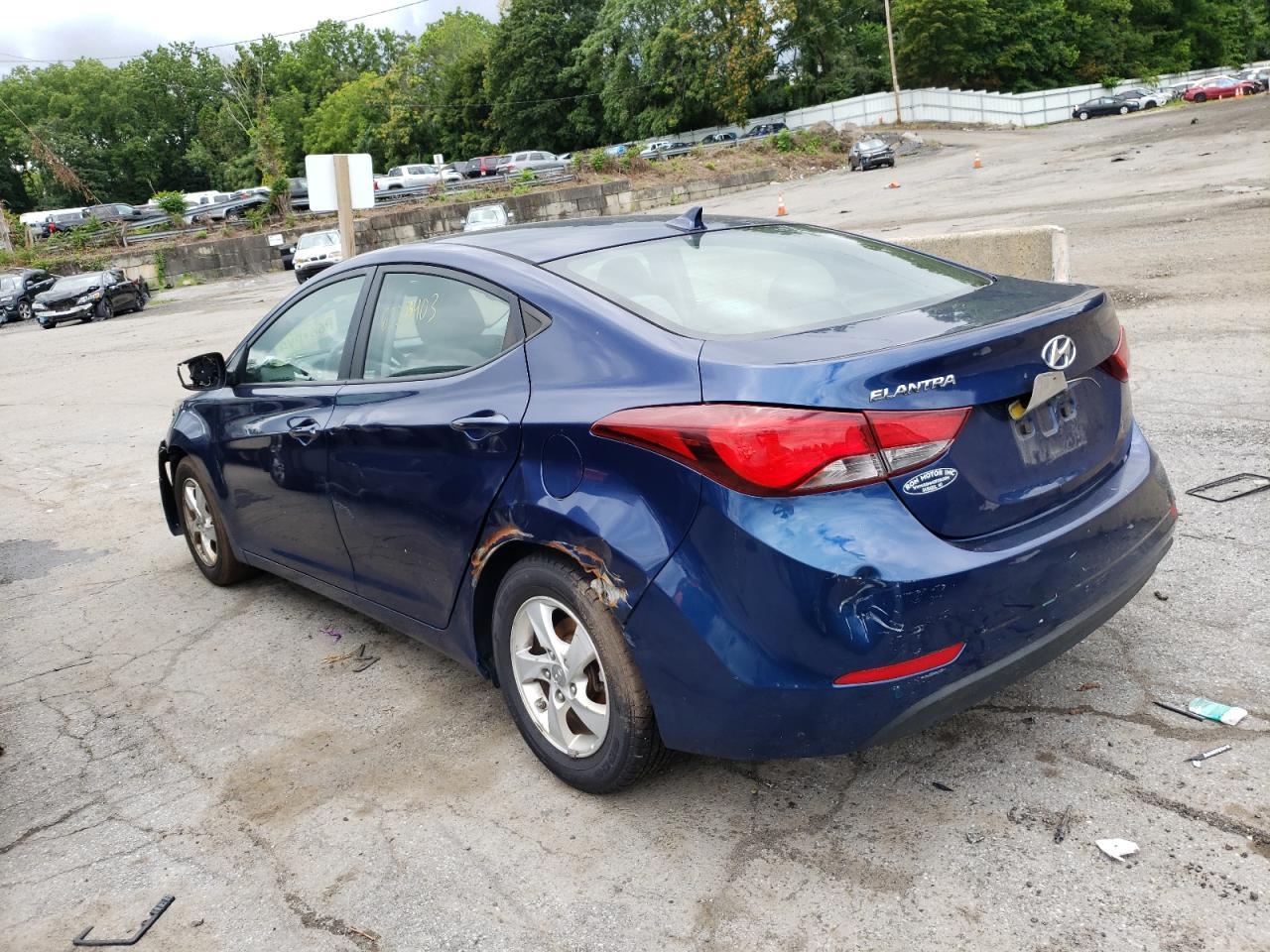 2015 HYUNDAI ELANTRA SE - Image 2