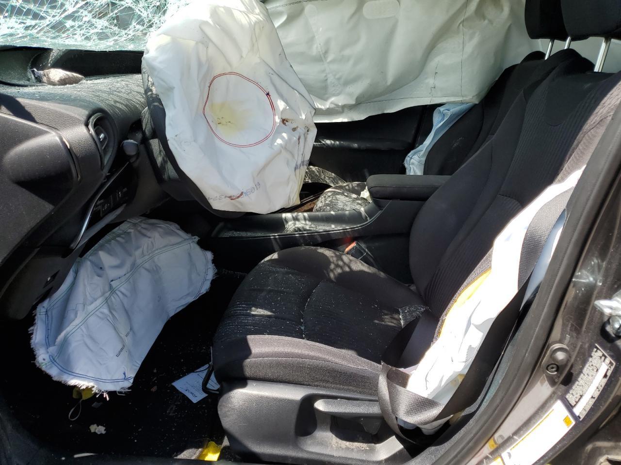 2016 TOYOTA PRIUS - Фото 7