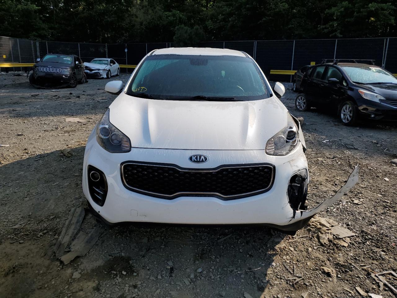 2017 KIA SPORTAGE L - Image 5