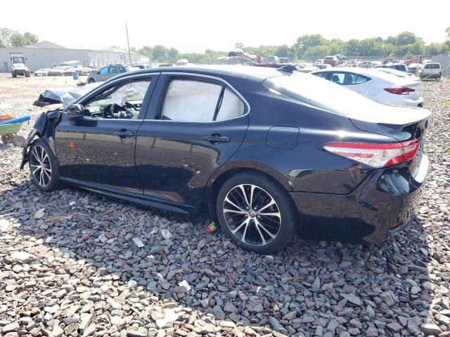 2020 Toyota Camry Se - Фото 2