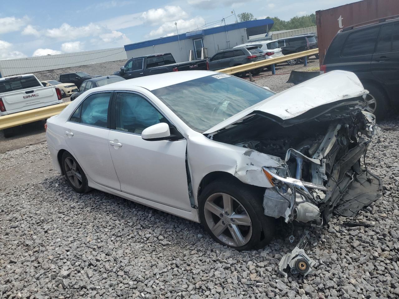 2013 TOYOTA CAMRY L - Фото 4
