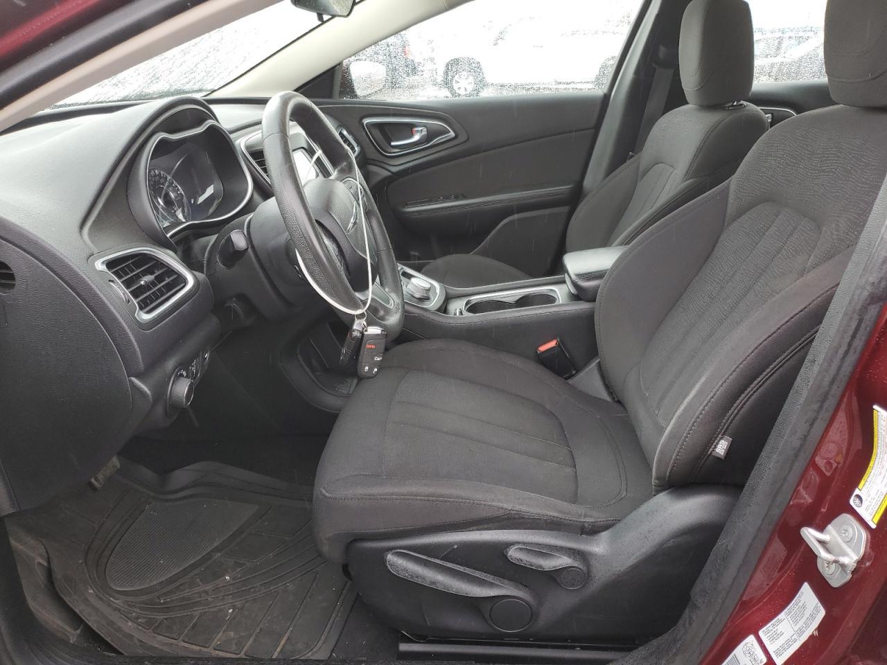 2015 CHRYSLER 200 LX - Image 7