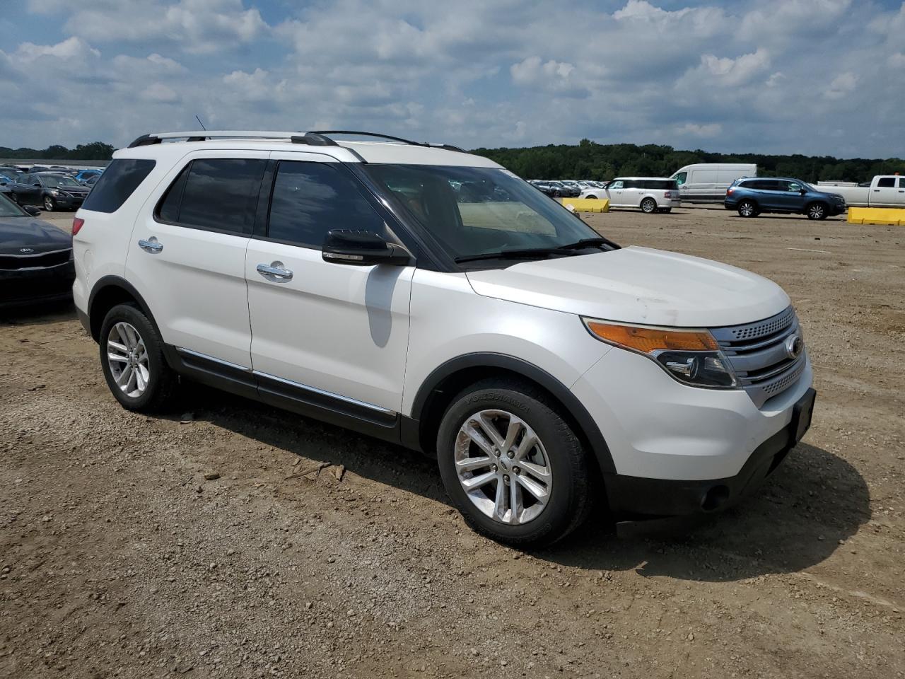 2013 FORD EXPLORER X - Фото 4