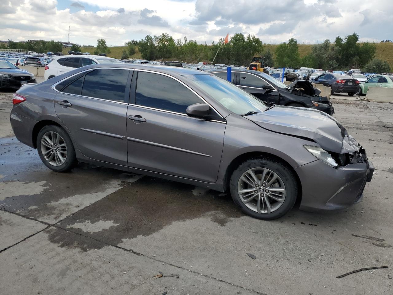 2015 TOYOTA CAMRY LE - Фото 4