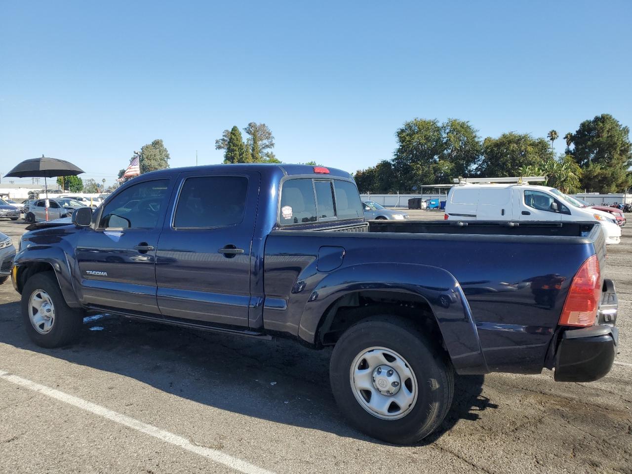 2013 TOYOTA TACOMA DOU - Image 2