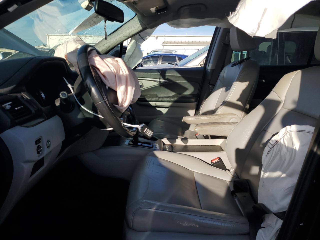 2017 HONDA PILOT EXL - Image 7