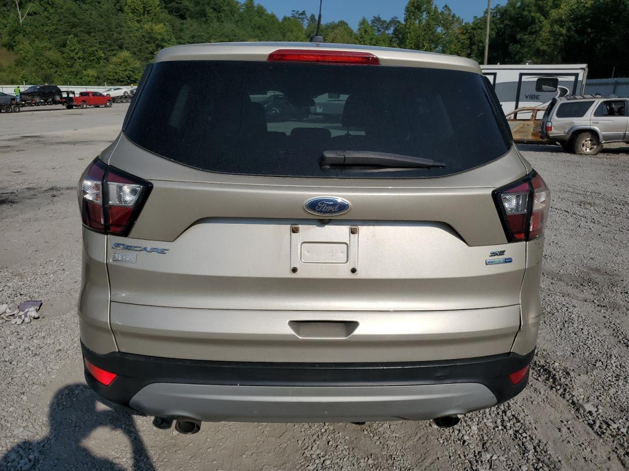 2017 FORD ESCAPE SE - Фото 6