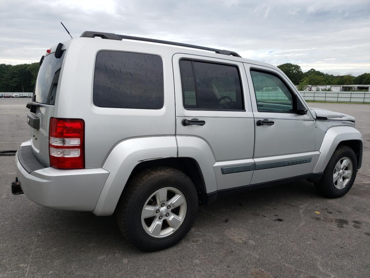2010 JEEP LIBERTY SP - Фото 3