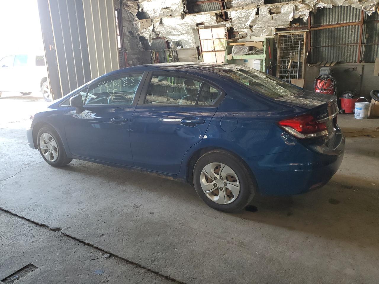 2015 HONDA CIVIC LX - Фото 2