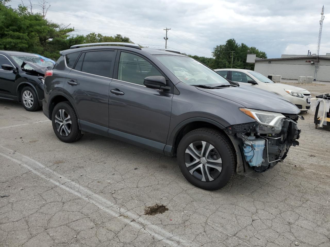 2016 TOYOTA RAV4 LE - Фото 4
