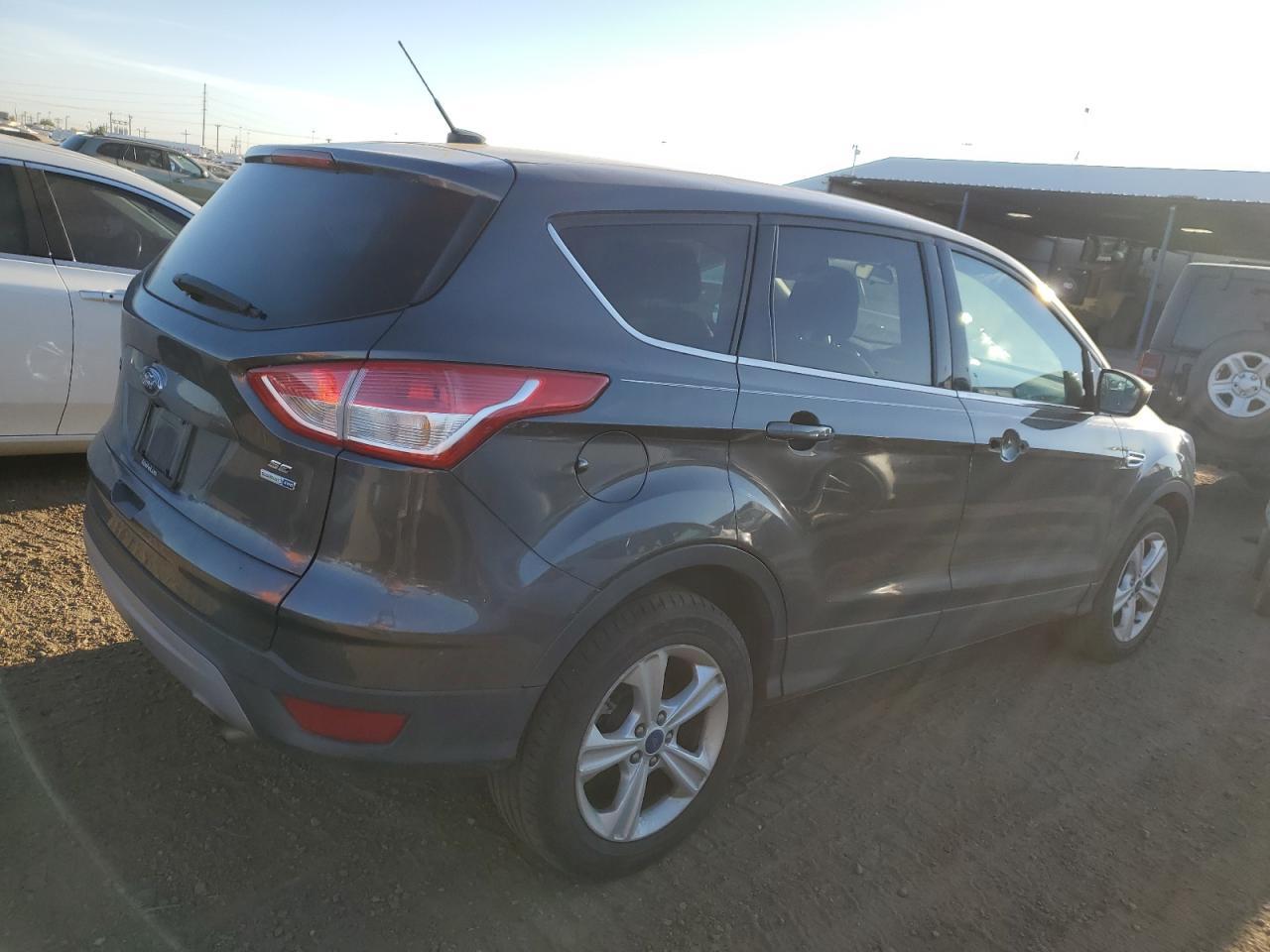 2015 FORD ESCAPE SE - Image 3
