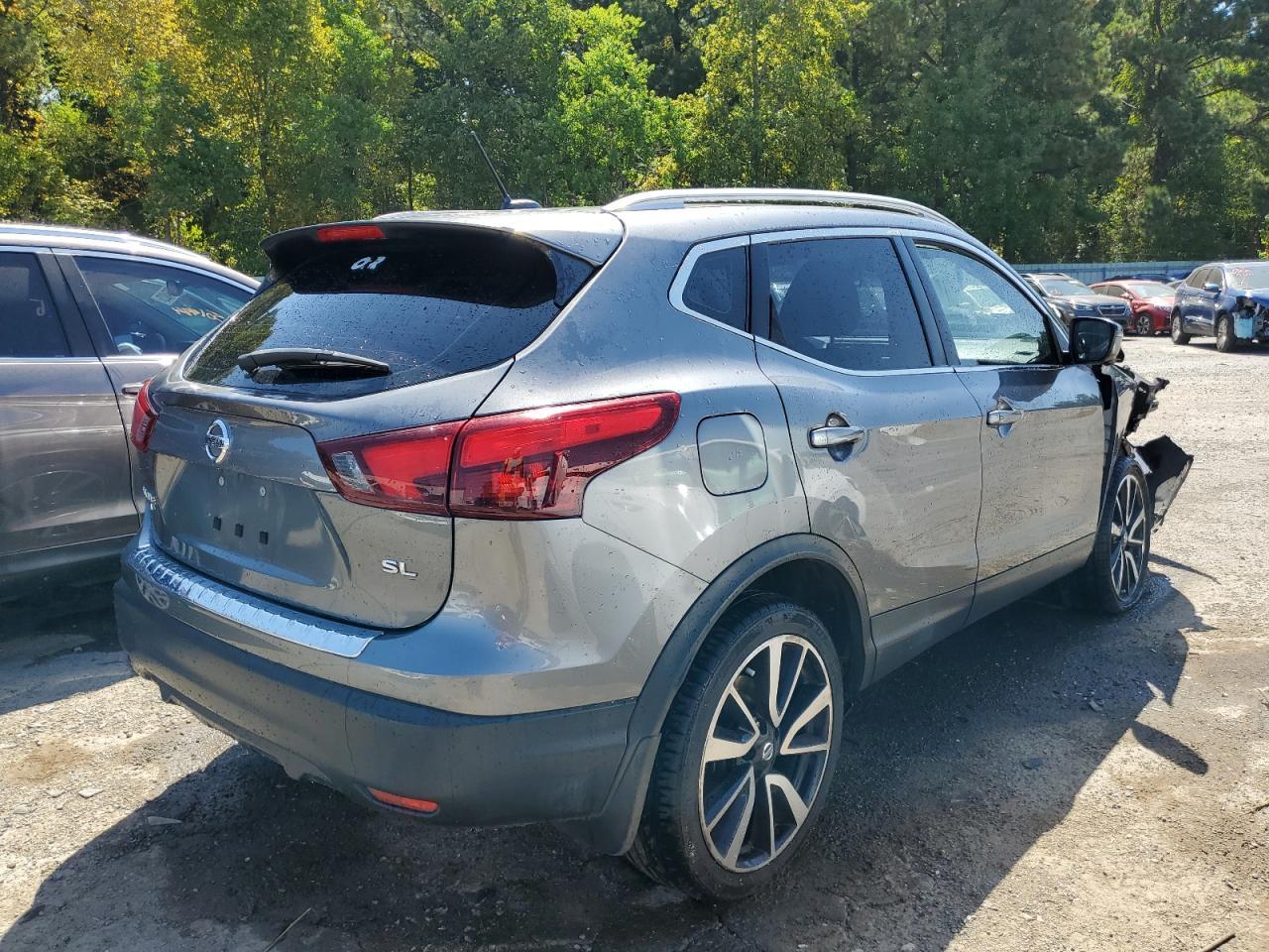 2017 NISSAN ROGUE SPOR - Image 3